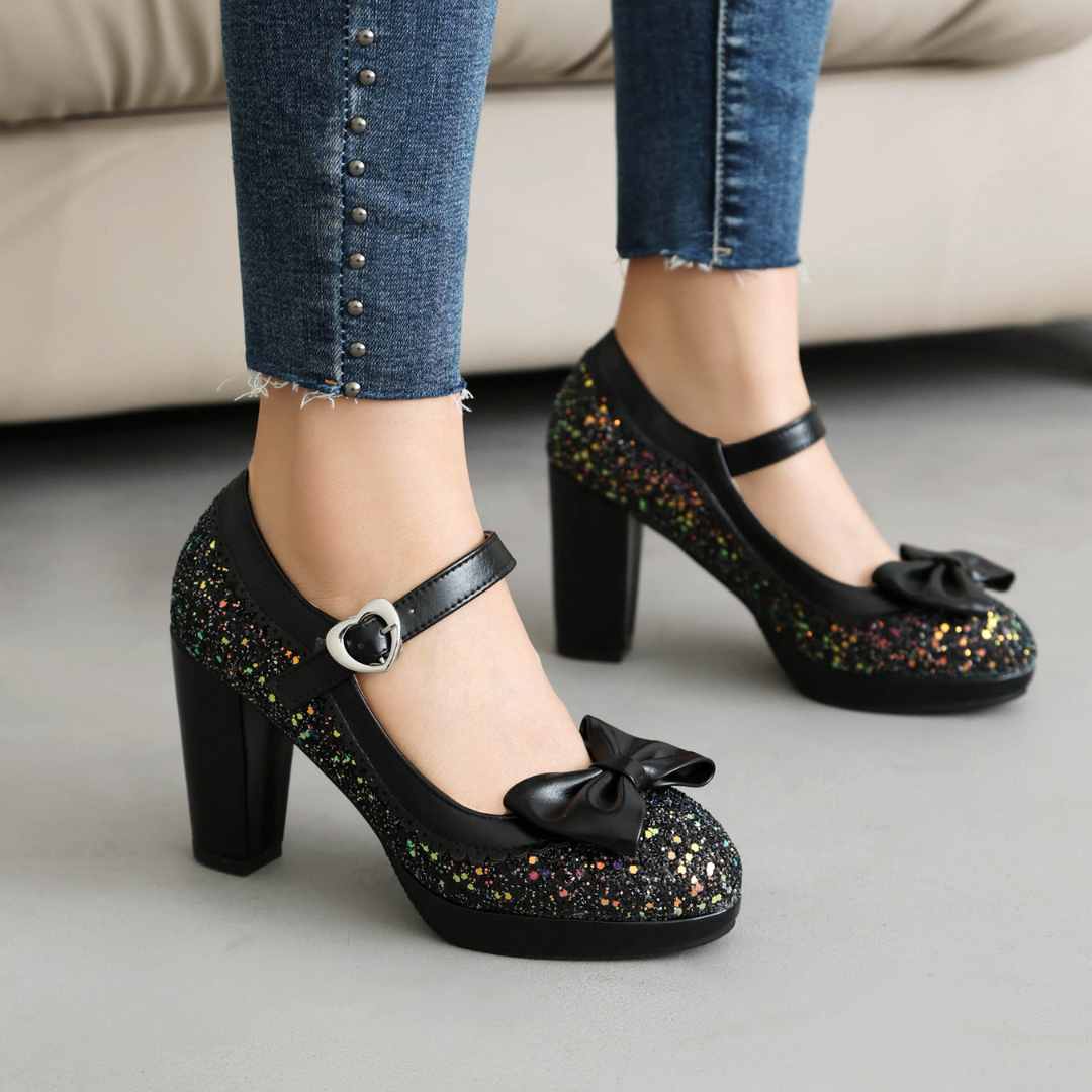 Vivienne Amore | High Heels