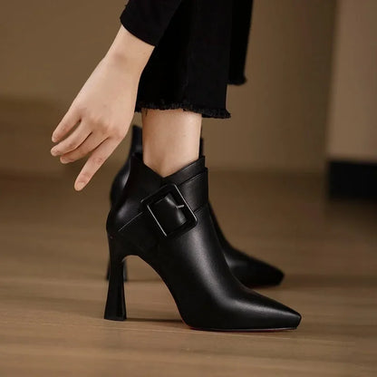 Johanna | Aveline Stiefeletten mit Schnalle